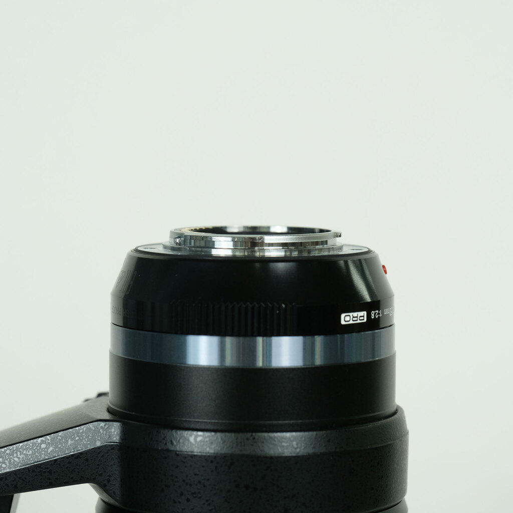 OLYMPUS M.ZUIKO DIGITAL ED 40-150mm F2.8 PROテレコンバーターキット