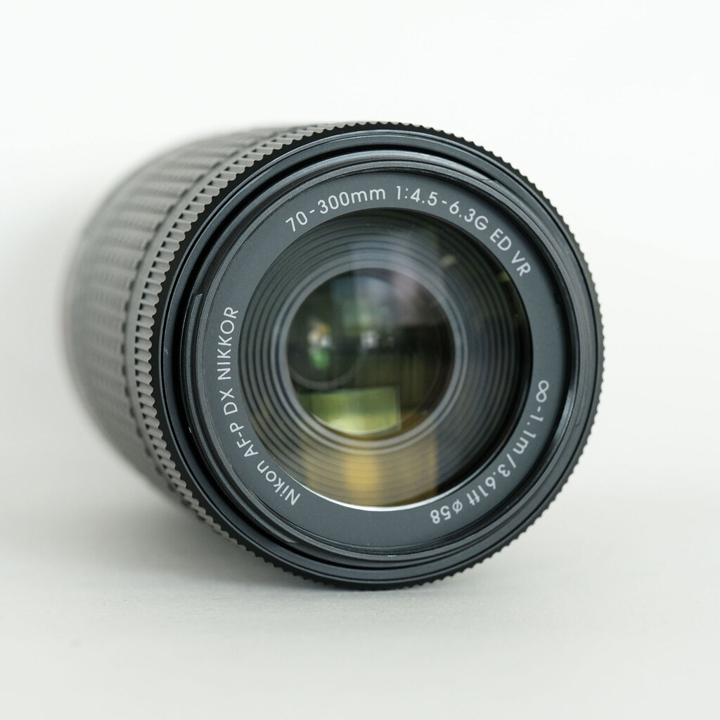 Nikon AF-P DX NIKKOR 70-300mm f/4.5-6.3G ED VR Nikon AF-P DX NIKKOR 70-300mm f/4.5-6.3G ED VR