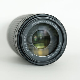 Nikon AF-P DX NIKKOR 70-300mm f/4.5-6.3G ED VR Nikon AF-P DX NIKKOR 70-300mm f/4.5-6.3G ED VR