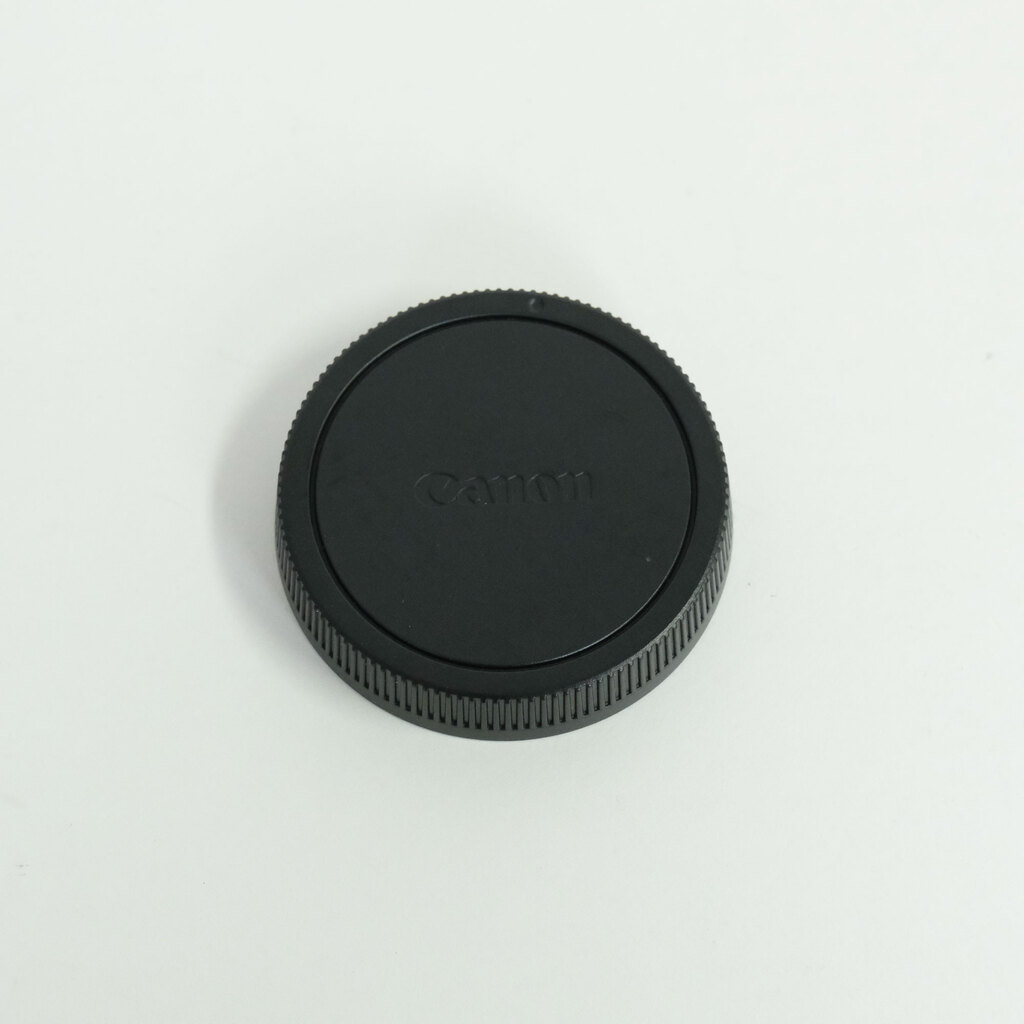 Canon EF-M22mm F2 STM Canon EF-M22mm F2 STM