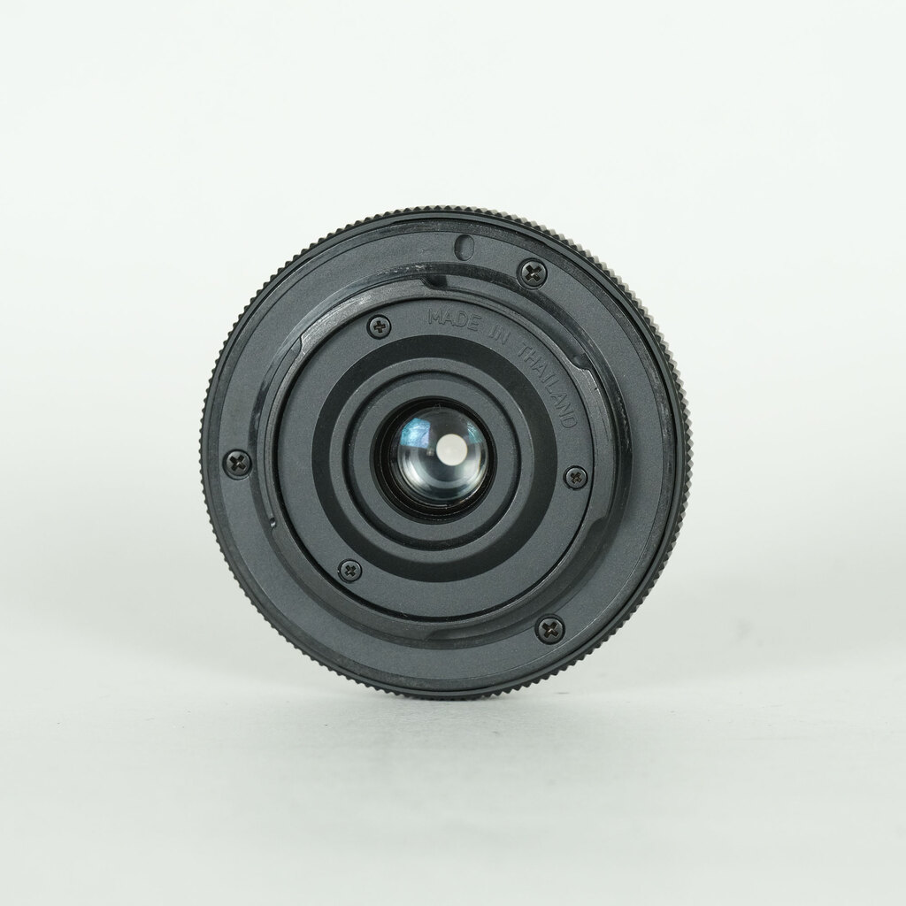 OLYMPUS フィッシュアイボディキャップレンズ（9mm Ｆ8.0 FISHEYE） BCL-0980 ブラック