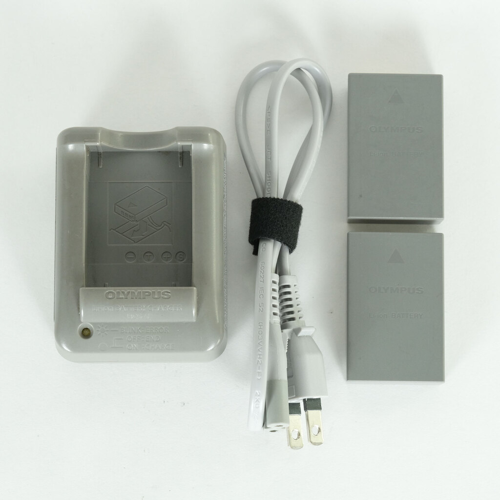 OLYMPUS OM-D E-M10 Mark II