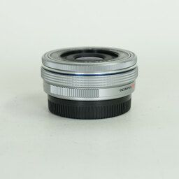 OLYMPUS M.ZUIKO DIGITAL ED 14-42mm F3.5-5.6 EZ シルバー OLYMPUS M.ZUIKO DIGITAL ED 14-42mm F3.5-5.6 EZ シルバー