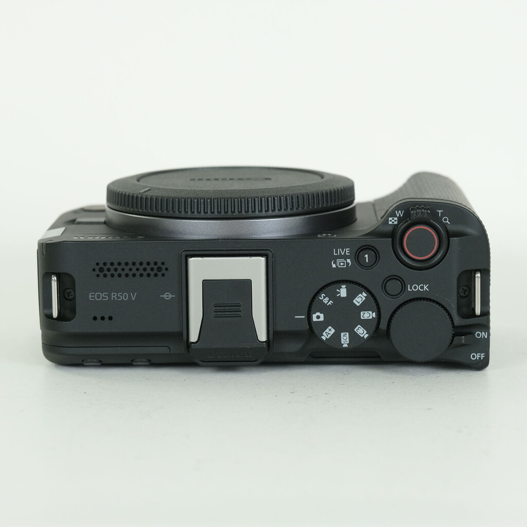 Canon EOS R50 V