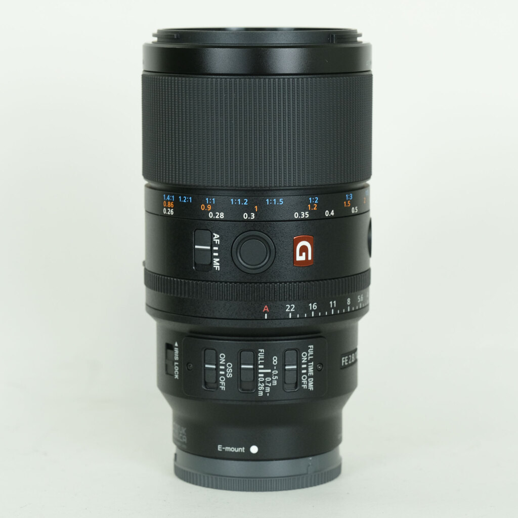 SONY FE 100mm F2.8 Macro GM OSS SEL100M28GM SONY FE 100mm F2.8 Macro GM OSS SEL100M28GM