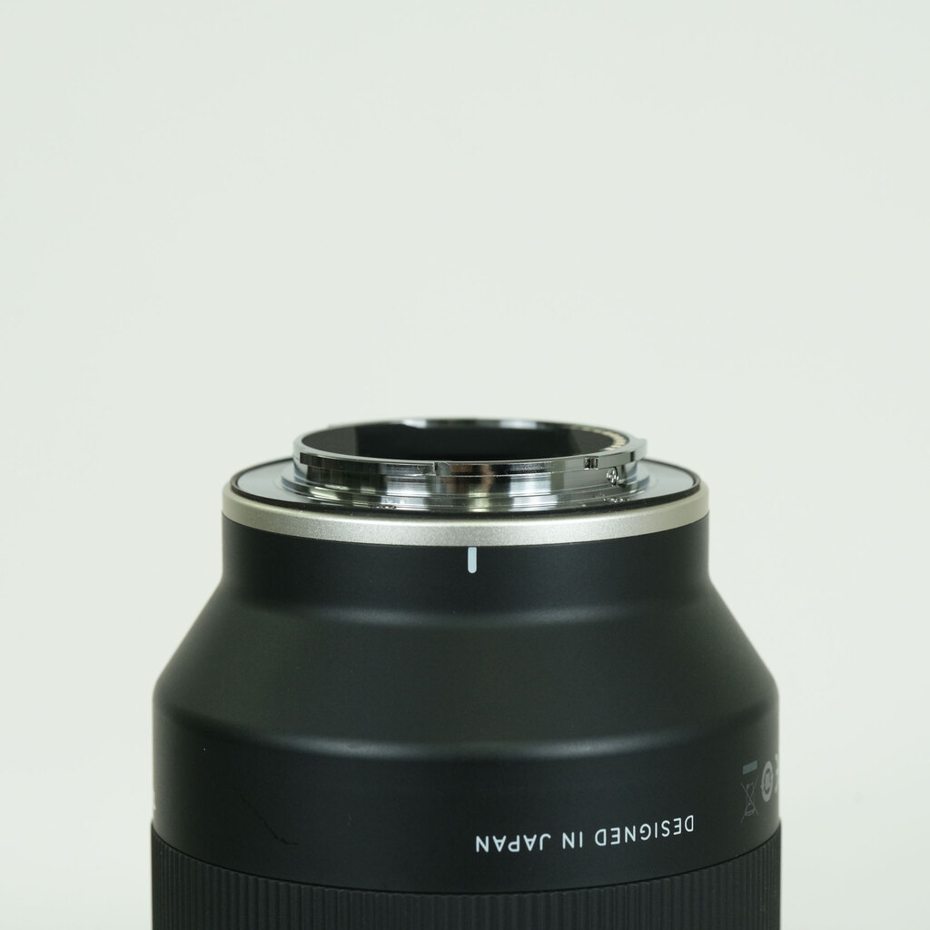 TAMRON 70-180mm F/2.8 Di III VXD (Model A056) [ ソニーE用 ]
