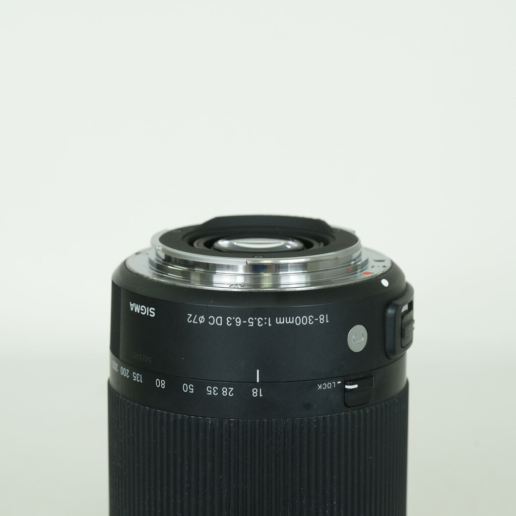 SIGMA 18-300mm F3.5-6.3 DC MACRO OS HSM｜Contemporary [キヤノンEF用]