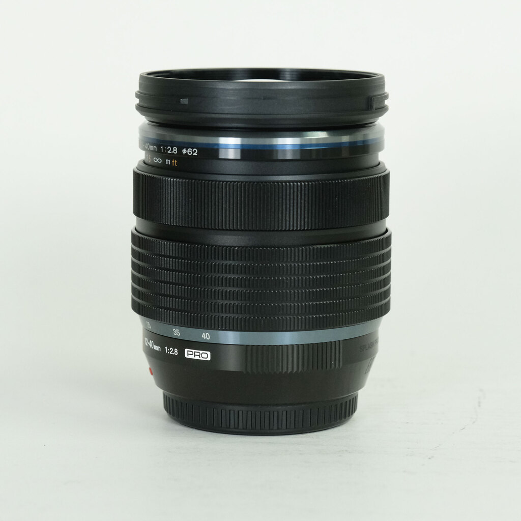 OLYMPUS M.ZUIKO DIGITAL ED 12-40mm F2.8 PRO OLYMPUS M.ZUIKO DIGITAL ED 12-40mm F2.8 PRO