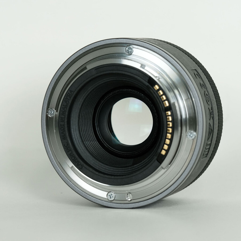 Canon RF50mm F1.8 STM