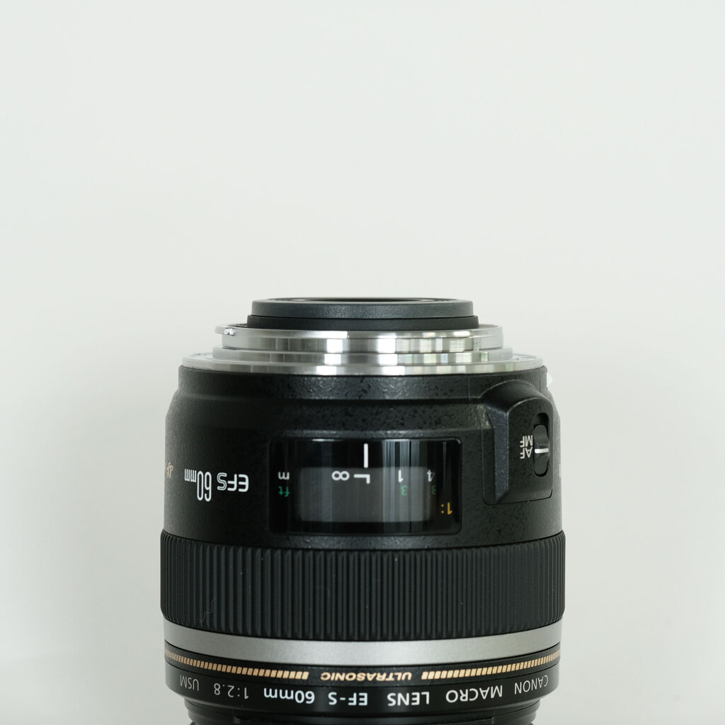 Canon EF-S60mm F2.8 マクロ USM Canon EF-S60mm F2.8 マクロ USM