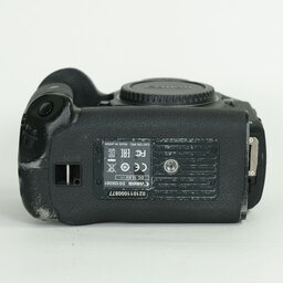 Canon EOS-1D X Mark II