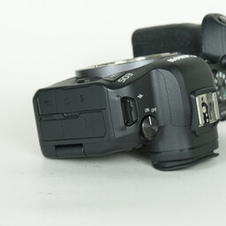 Canon EOS R6