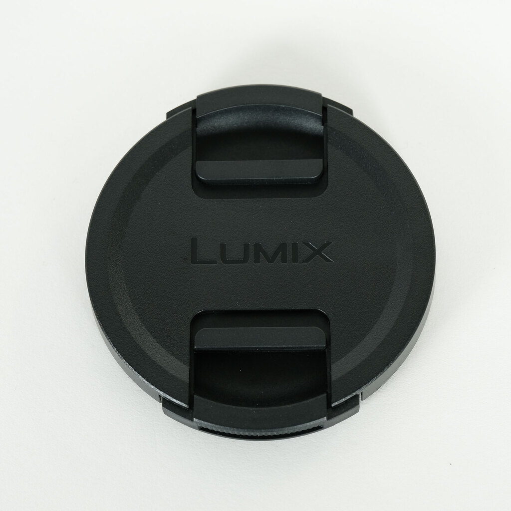 Panasonic LUMIX S 70-300mm F4.5-5.6 MACRO O.I.S.