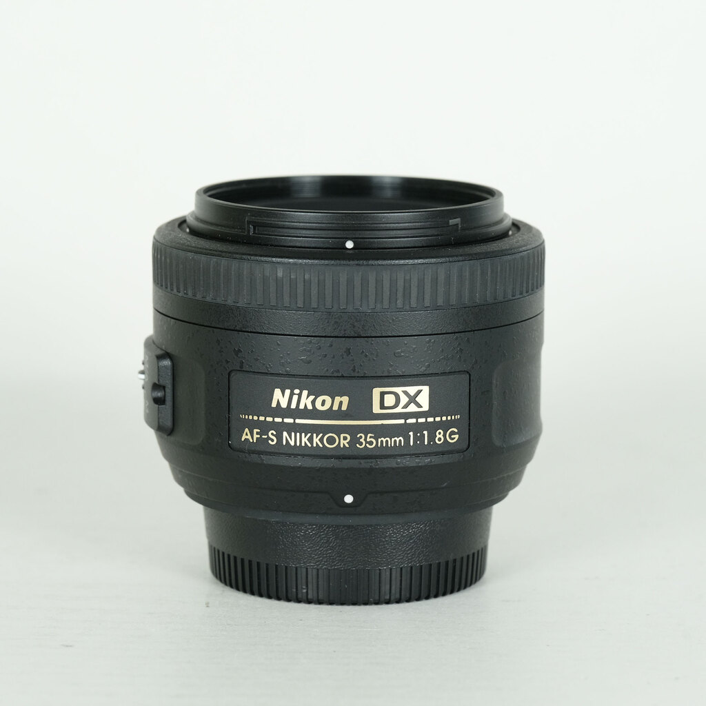 価格.com - AF-S DX NIKKOR 35mm f/1.8G 中古価格比較
