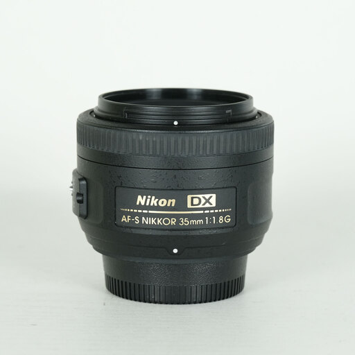Nikon AF-S DX NIKKOR 35mm f/1.8Gを徹底解説。作例からレビューまで