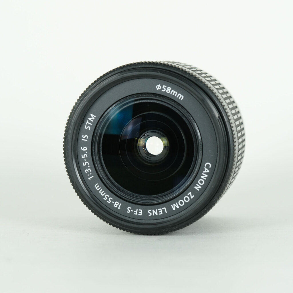 Canon EF-S18-55mm F3.5-5.6 IS STMの出品 | ONE SCENE（ワンシーン）