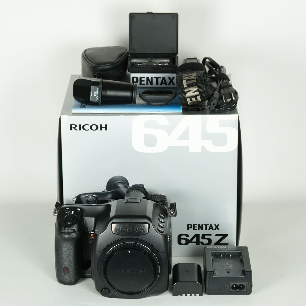 PENTAX 645Z PENTAX 645Z