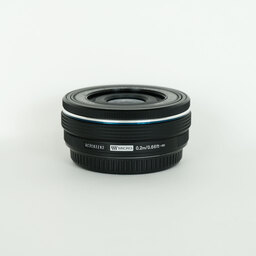 OLYMPUS M.ZUIKO DIGITAL ED 14-42mm F3.5-5.6 EZ ブラック