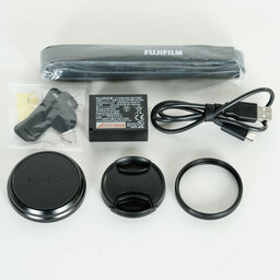 FUJIFILM X100V ブラック