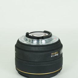 SIGMA 30mm F1.4EX DC HSM (ニコンF用)