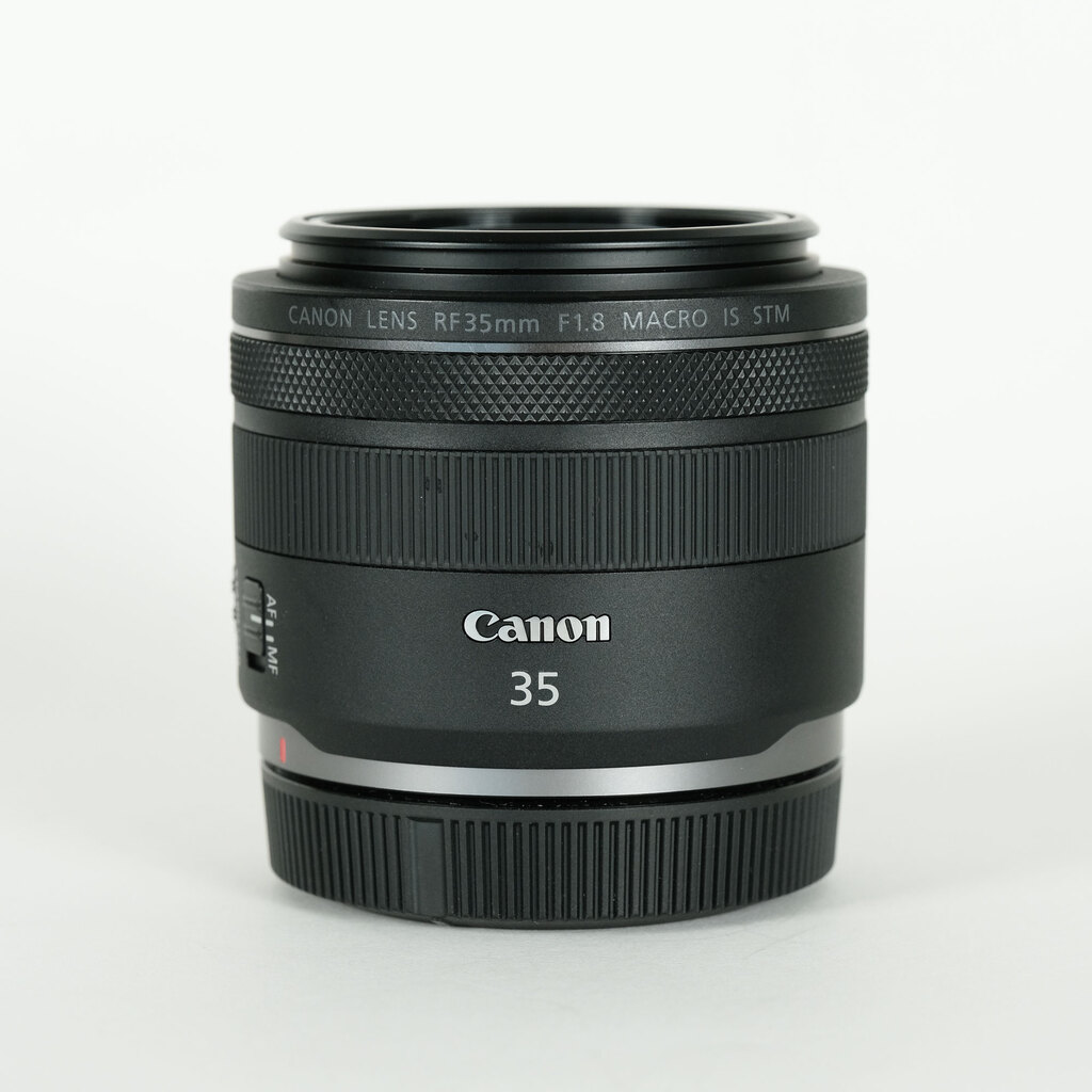 Canon RF35mm F1.8 MACRO IS STM