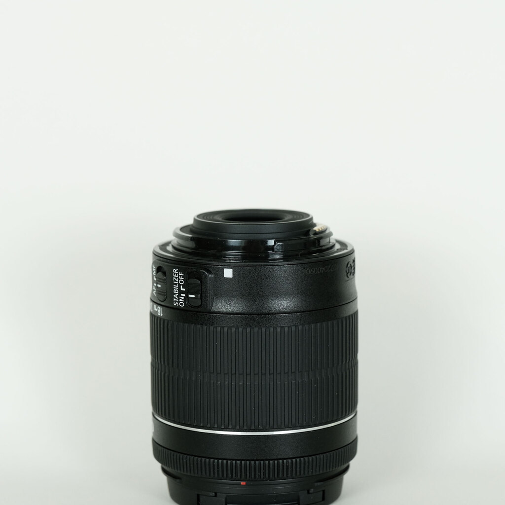 Canon EF-S18-55mm F3.5-5.6 IS STM