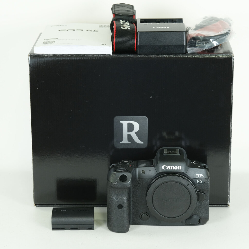 Canon EOS R5