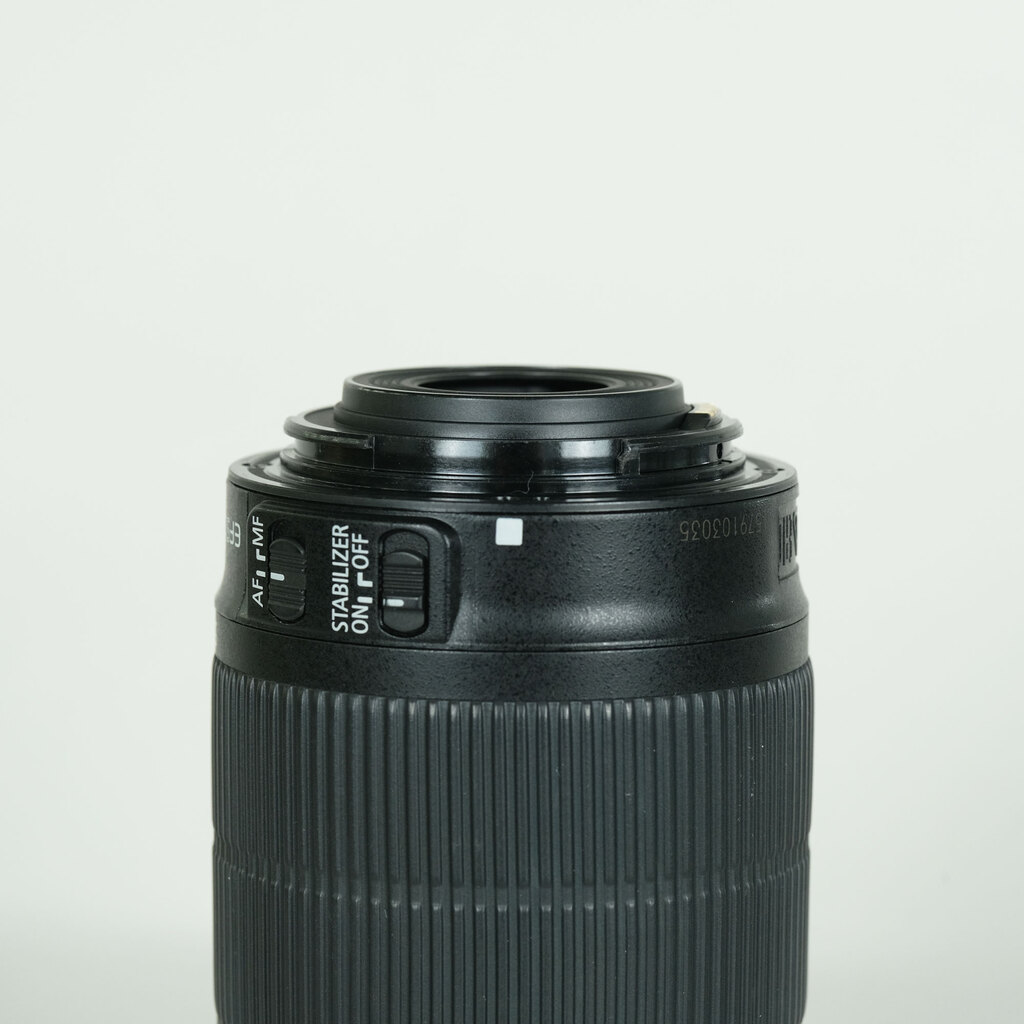 Canon EF-S55-250mm F4-5.6 IS STMの出品 | ONE SCENE（ワンシーン）