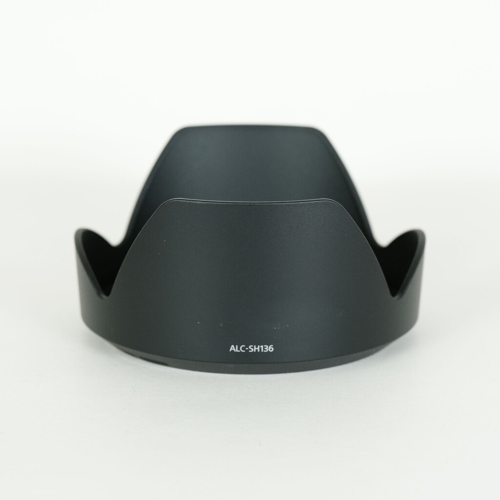 SONY FE 24-240mm F3.5-6.3 OSS SEL24240