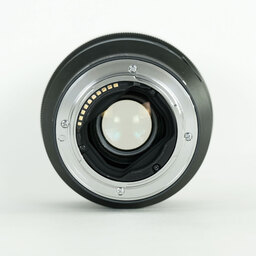 SONY FE 85mm F1.8 SEL85F18