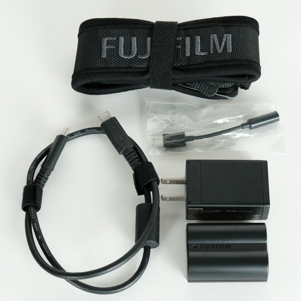 FUJIFILM X-T4 FUJIFILM X-T4