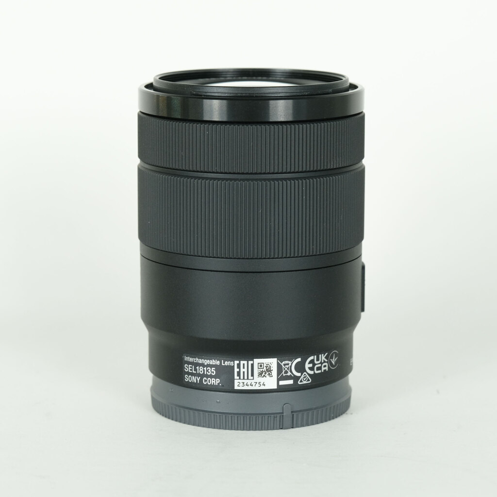 SONY E 18-135mm F3.5-5.6 OSS SEL18135 SONY E 18-135mm F3.5-5.6 OSS SEL18135