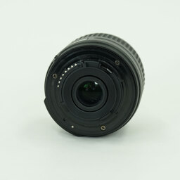 Nikon AF-S DX NIKKOR 18-55mm f3.5-5.6G VR II