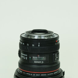 Canon EF8-15mm F4L フィッシュアイ USM Canon EF8-15mm F4L フィッシュアイ USM