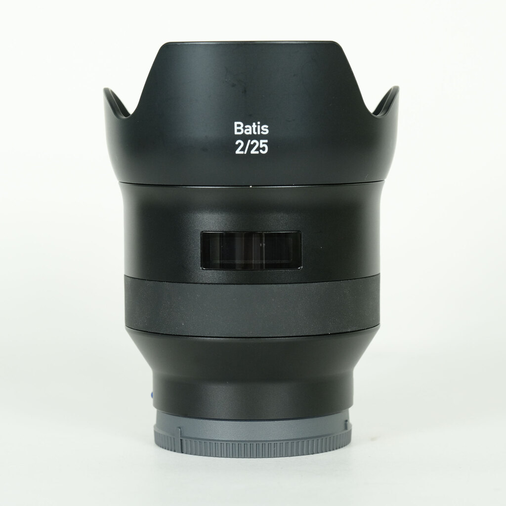 Carl Zeiss Batis 2/25 [�\�j�[E�p]