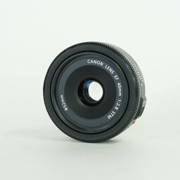 Canon EF40mm F2.8 STM