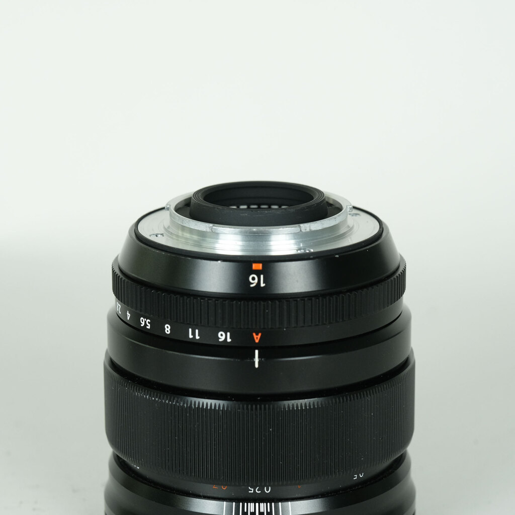 FUJIFILM XF16mmF1.4 R WRの出品 | ONE SCENE（ワンシーン）