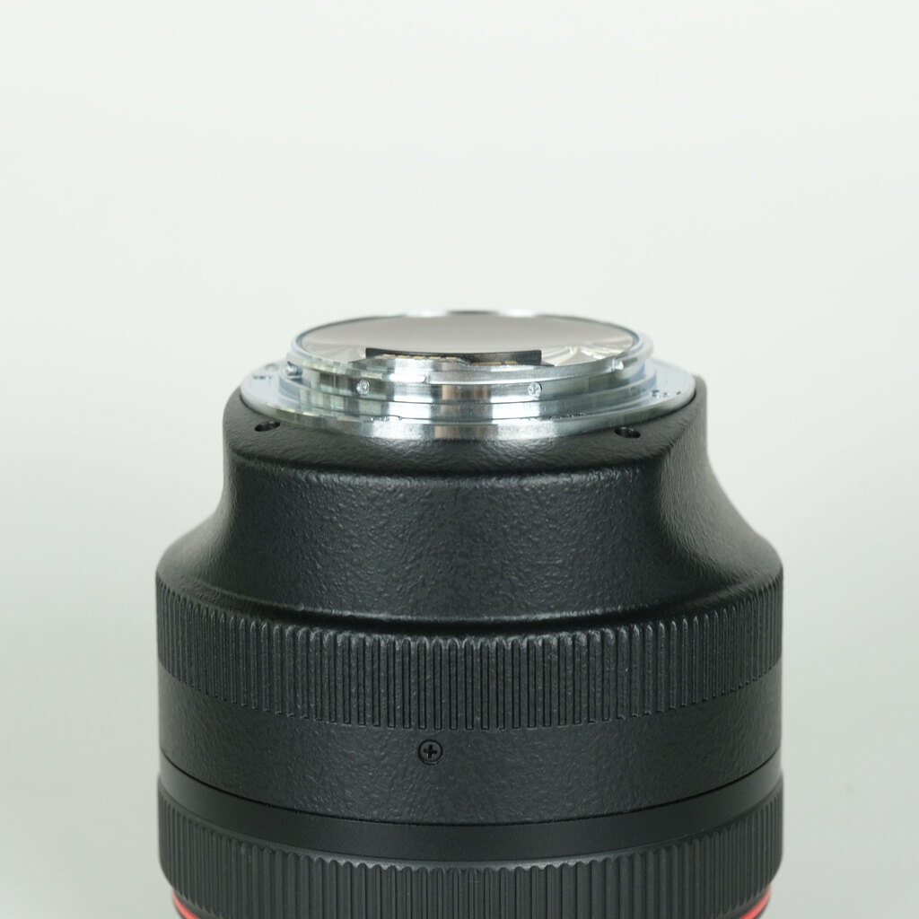 Canon EF85mm F1.2L USMの出品 | ONE SCENE（ワンシーン）