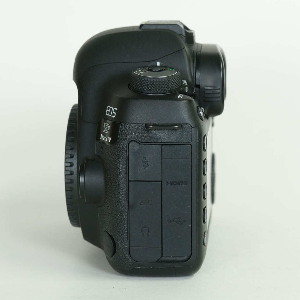Canon EOS 5D Mark IV Canon EOS 5D Mark IV