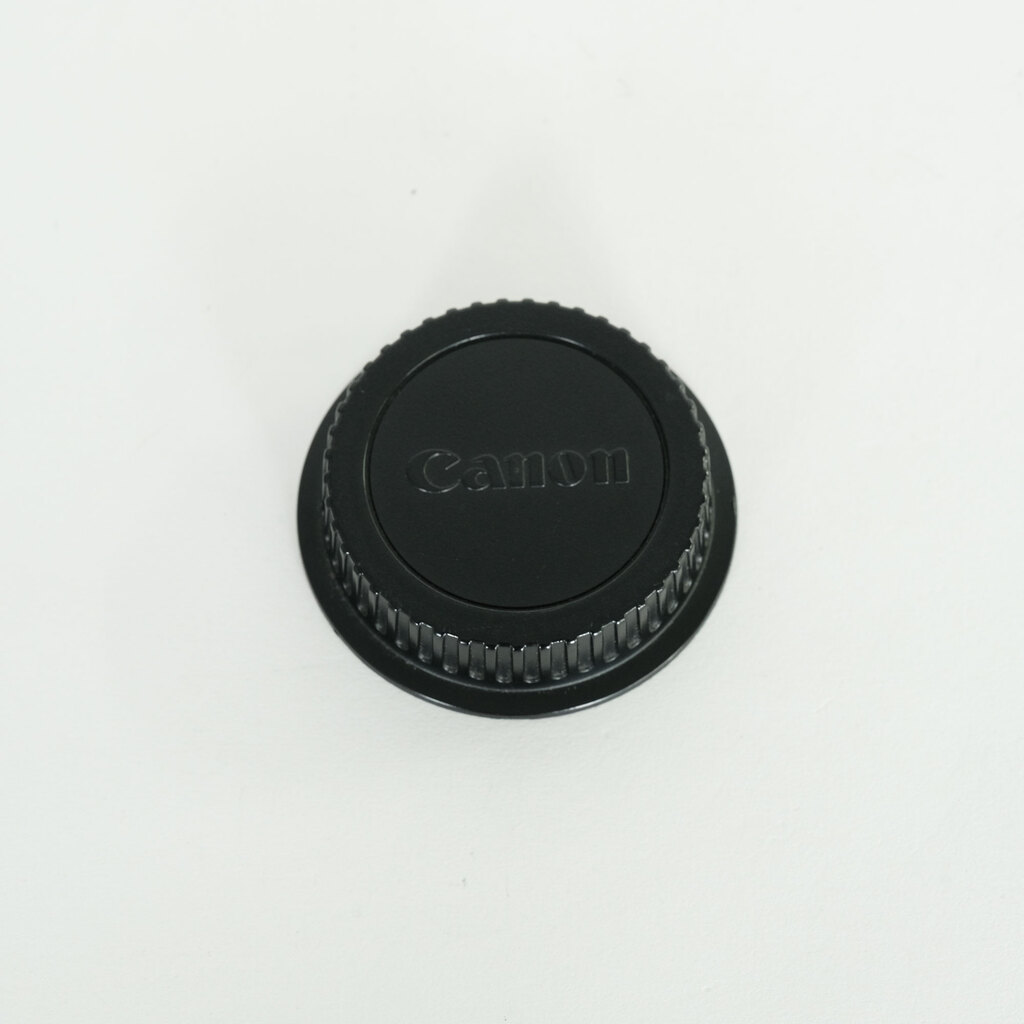 Canon EF24-70mm F4L IS USM Canon EF24-70mm F4L IS USM