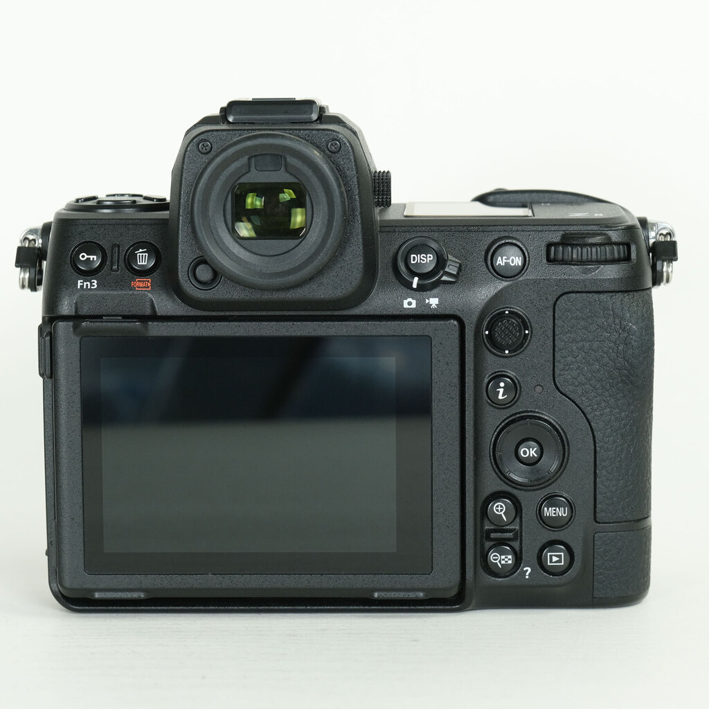Nikon Z8