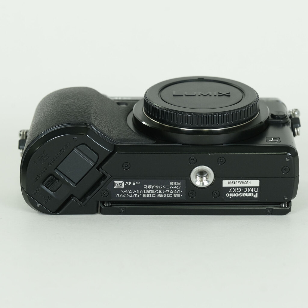 Panasonic LUMIX DMC-GX7-K ボディ ブラック