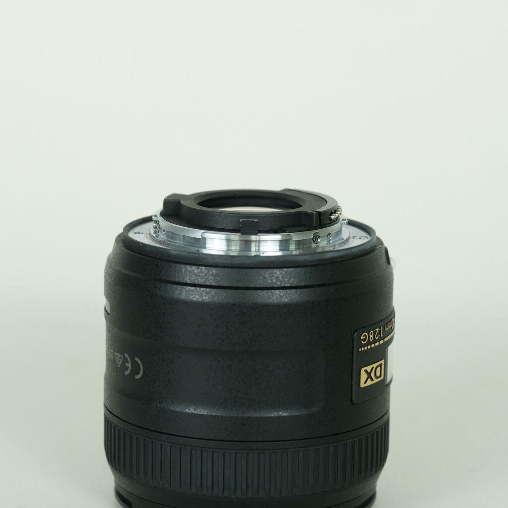 Nikon AF-S DX Micro NIKKOR 40mm f/2.8Gの出品 | ONE SCENE（ワンシーン）