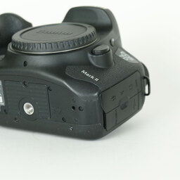 Canon EOS 7D Mark II