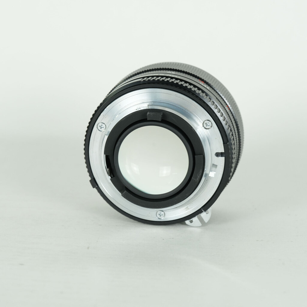 Carl Zeiss Planar T* 50mm F1.4 ZF [ニコンF用]の出品 | ONE SCENE