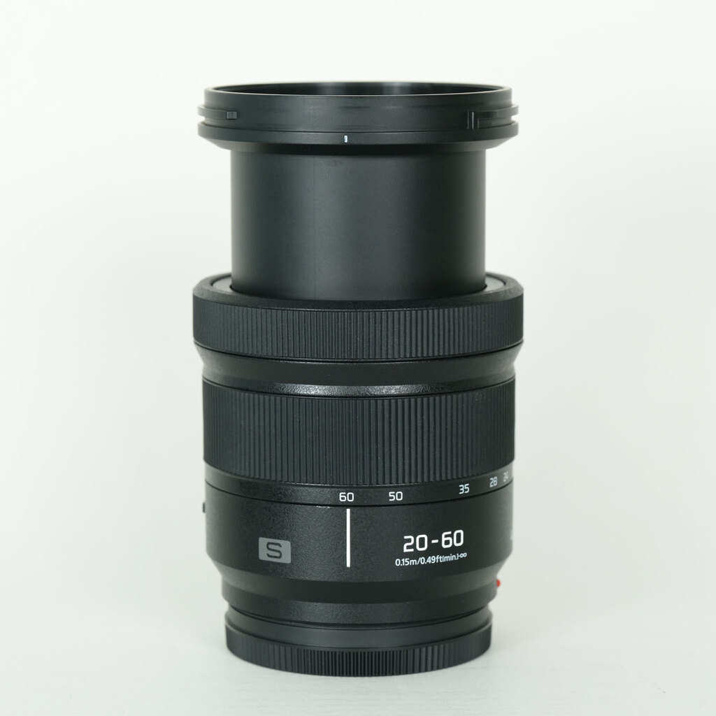Panasonic LUMIX 20-60mm ズームレンズ Panasonic LUMIX S 20-60mm F3.5-5.6の出品 | ONE SCENE（ワンシーン）