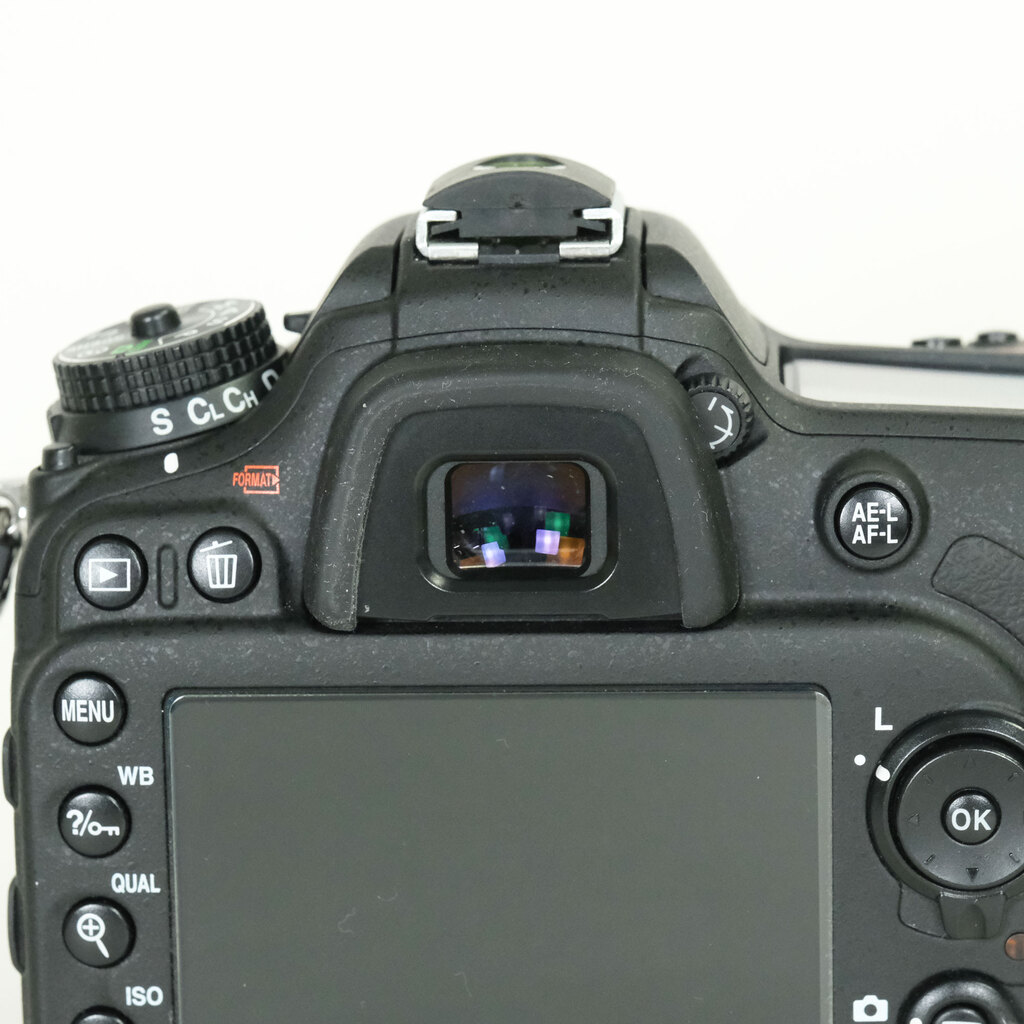 Nikon D7100