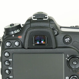 Nikon D7100