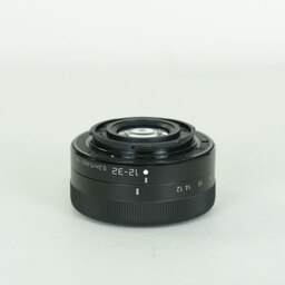 Panasonic LUMIX G VARIO 12-32mm / F3.5-5.6 ASPH. / MEGA O.I.S. Panasonic LUMIX G VARIO 12-32mm / F3.5-5.6 ASPH. / MEGA O.I.S.