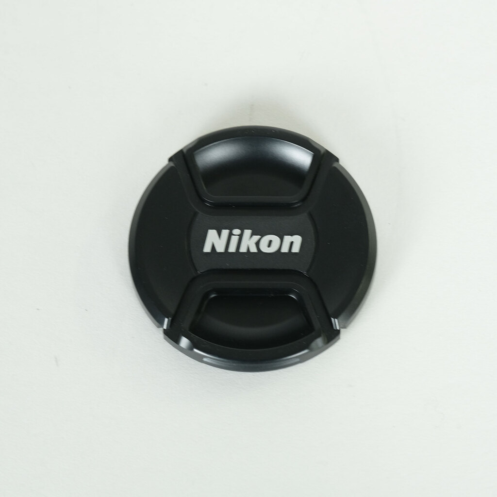 Nikon AF-S DX VR Zoom-Nikkor 18-200mm F3.5-5.6G IF-ED